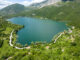 Lago di Scanno, il lago a forma di cuore in Abruzzo vicino a Castel di Sangro